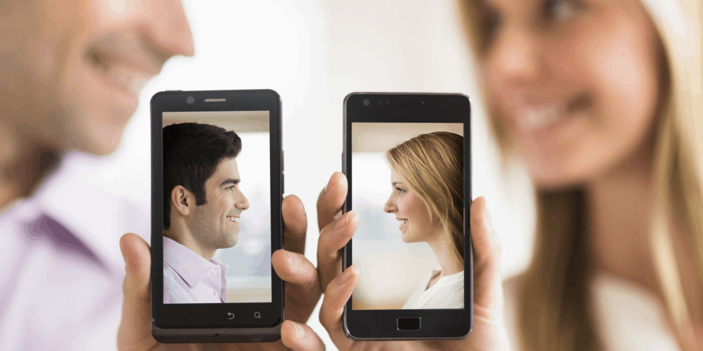 Online Dating Throug Real Life And Smartphones