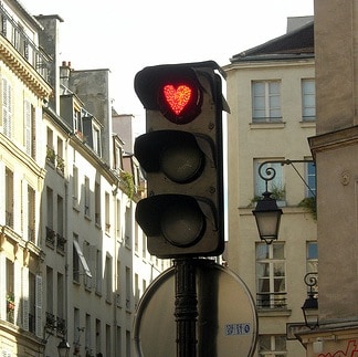 A romantic traffic light in a city